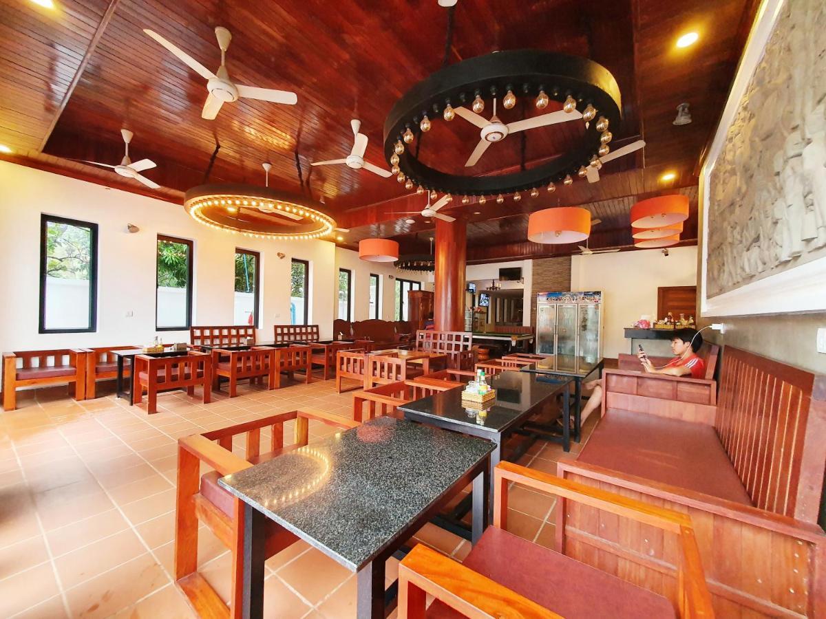 Darling Pub Hostel Siem Reap Exterior foto