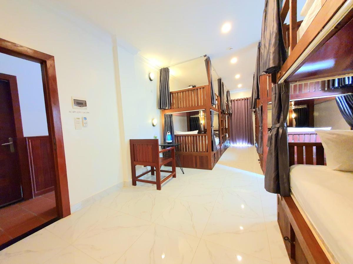 Darling Pub Hostel Siem Reap Exterior foto